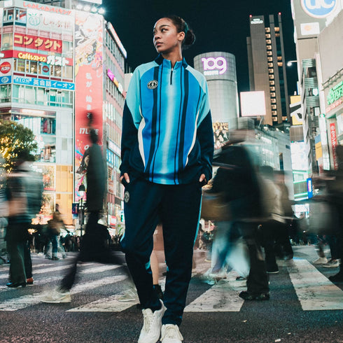 future STRIPE トレーニングロングパンツ